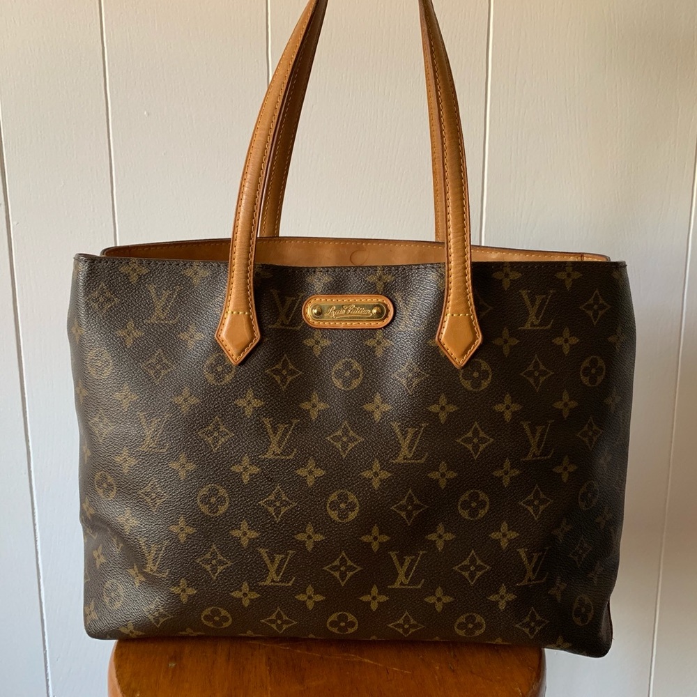 Louis Vuitton Wilshire Monogram MM Tote Bag